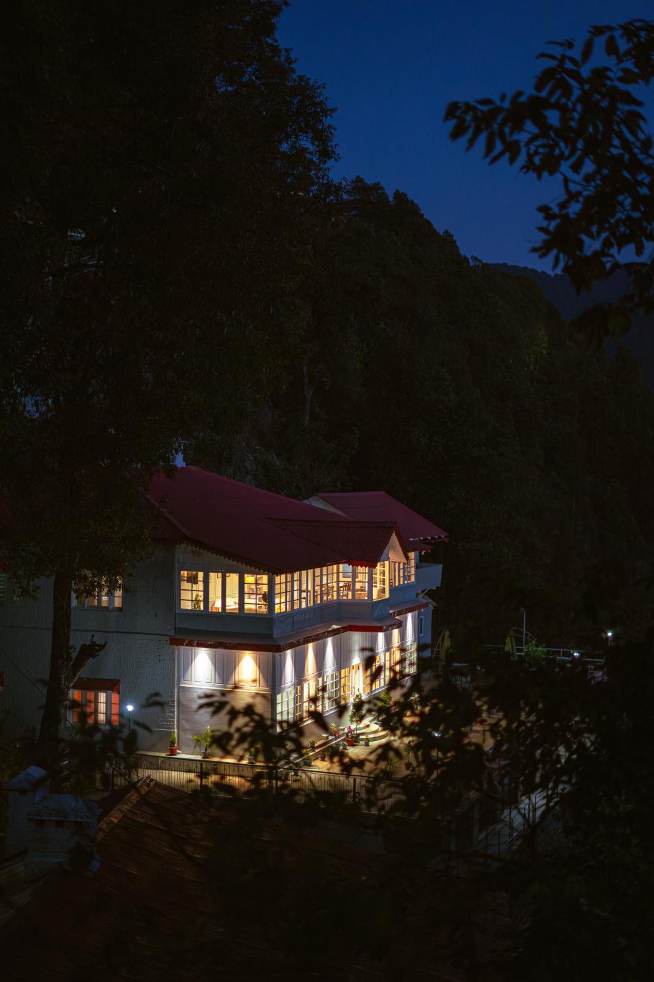 Hotel Crags ดัลเฮาซี ภายนอก รูปภาพ